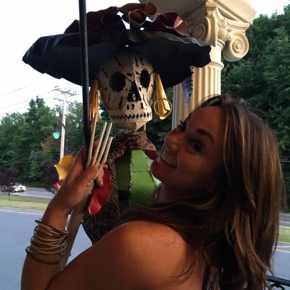 Meet your Posher, Renee